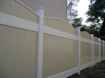 Lakeland Arched PVC Fence #4
